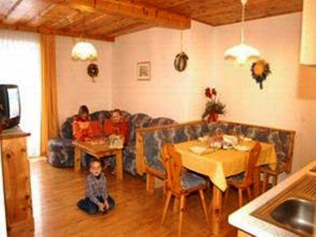Ferienwohnung für 5 Personen, mit Balkon und Garten in Mauterndorf