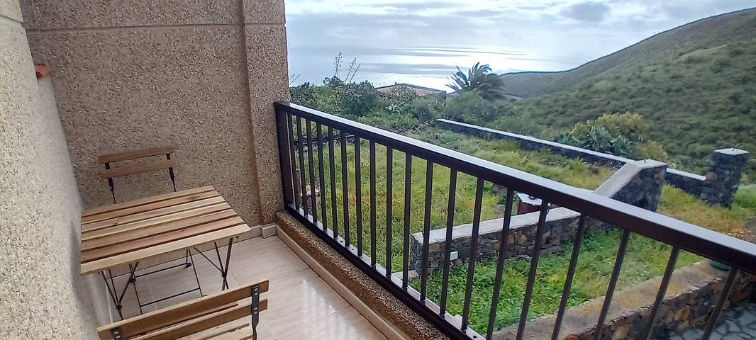 Casa rural para 6 personas, con terraza y jardín en Valverde - 4