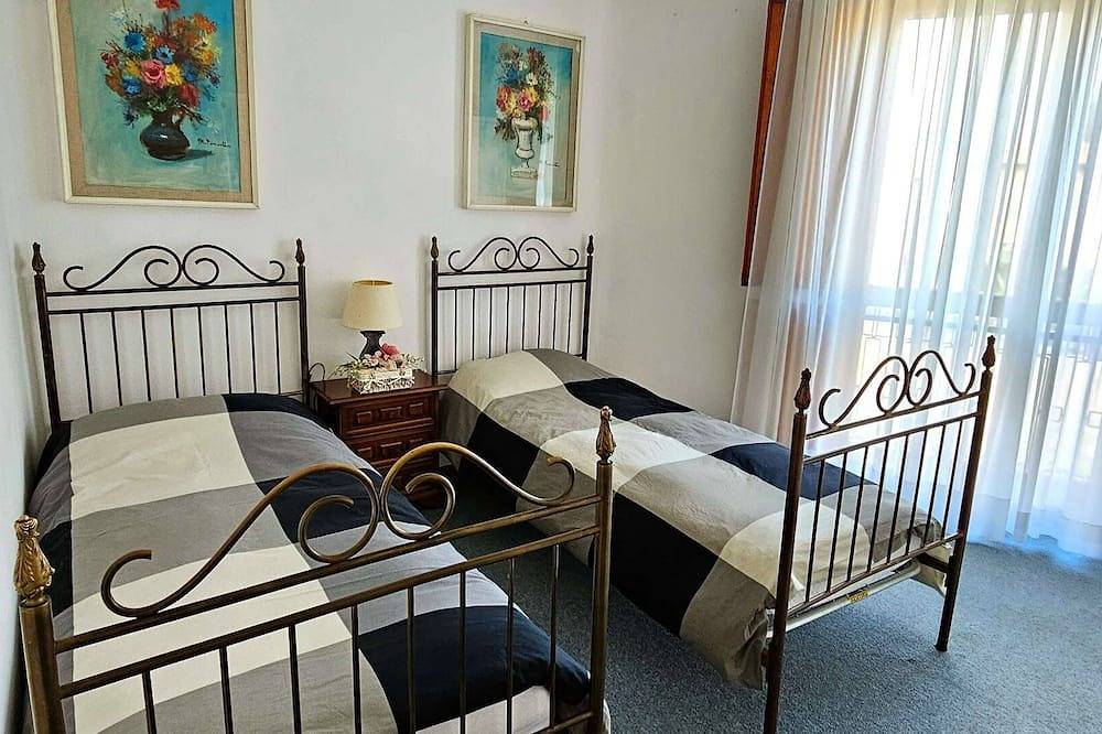 Mooi vrijstaand vakantiehuis voor 7 personen met Wifi, privé zwembad, Tv en veranda in Cetona, Provincie Siena