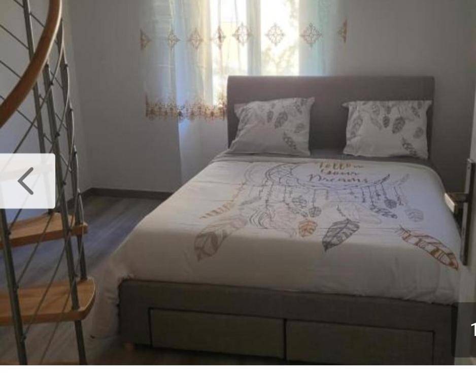 Appartement entier, Two-Bedroom Apartment in Annemasse, Région de Saint-Julien-en-Genevois