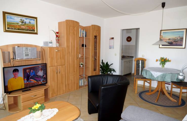 Ferienwohnung für 2 Personen, mit Balkon/Terrasse und Balkon sowie Terrasse