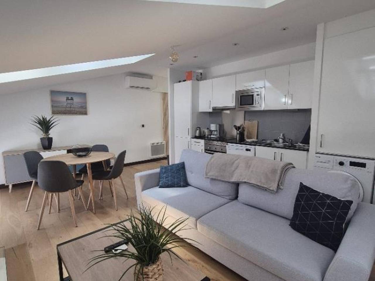 Apartamento entero, Apartamento céntrico, parking - 4 pers. in Rochefort, Region de Rochefort