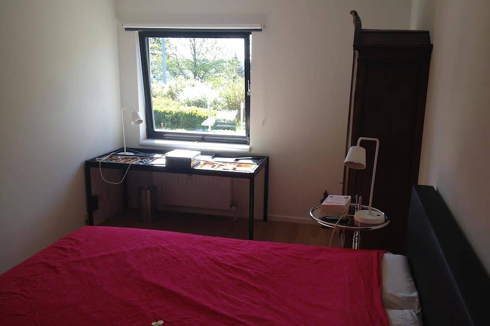 Appartement entier, City apartment with garden and garage in Louvain, Brabant flamand
