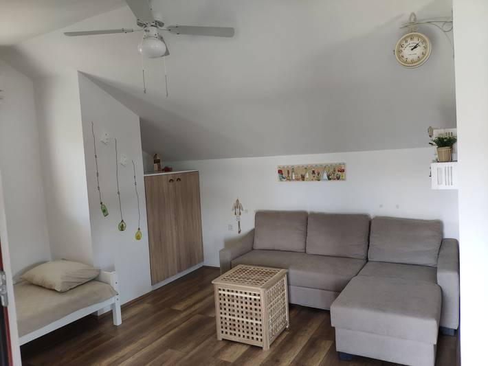 Ferienwohnung für 3 Personen, mit Balkon/Terrasse und Garten in Starigrad - 3
