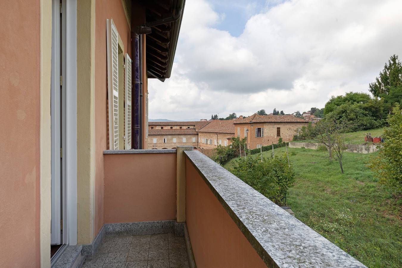 Room 'Maria' with Shared Terrace, Wi-Fi, and Air Conditioning in Vicoforte, Cuneo Province