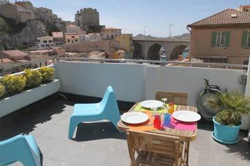 Gîte pour 2 personnes, avec vue et terrasse dans Port du Vallon des Auffes