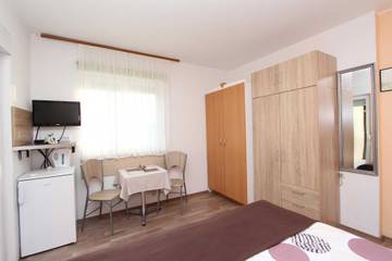 Studio voor 2 Personen in Rovinj Riviera, Rovinj, Afbeelding 3