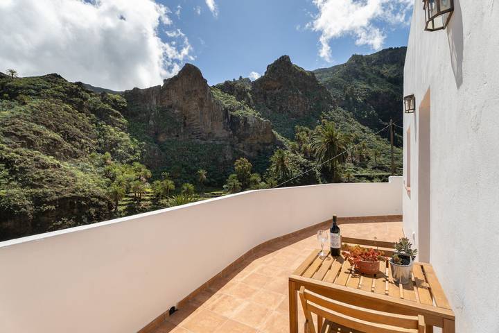 Holiday rental for 2 people, with garden in La Gomera