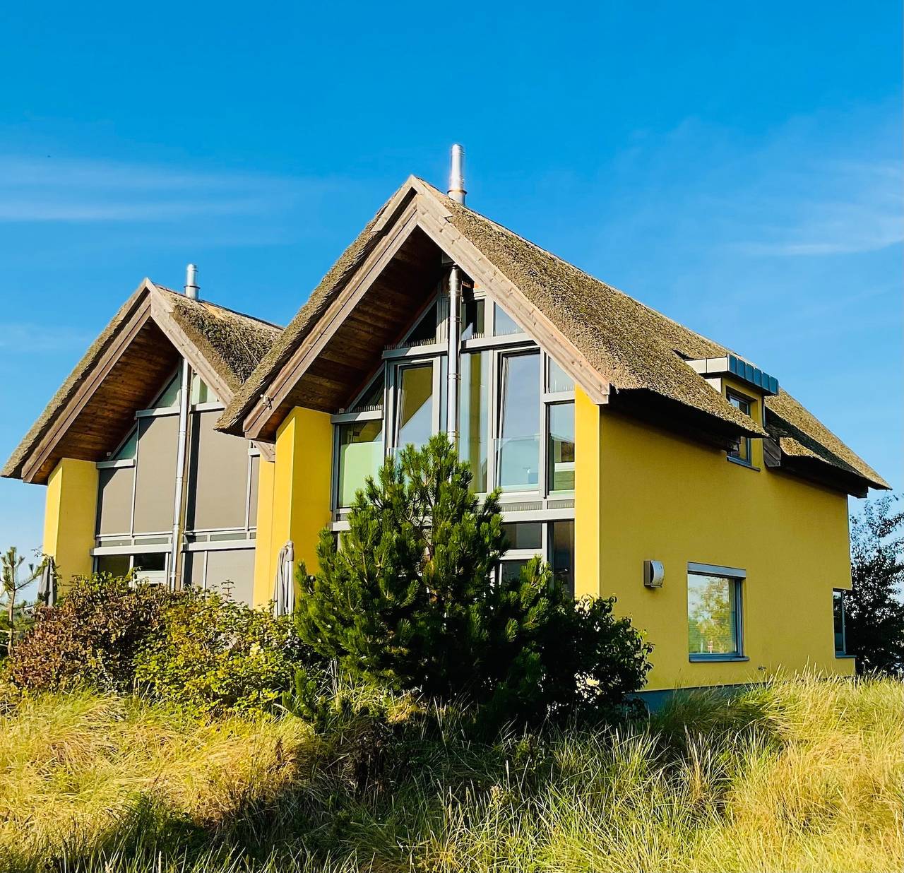 Ostsee - Reetdachhaus Nr. 8 "Sonne und mehr" - mit Lademöglichkeit im Strand Resort in Steinwarder, Heiligenhafen