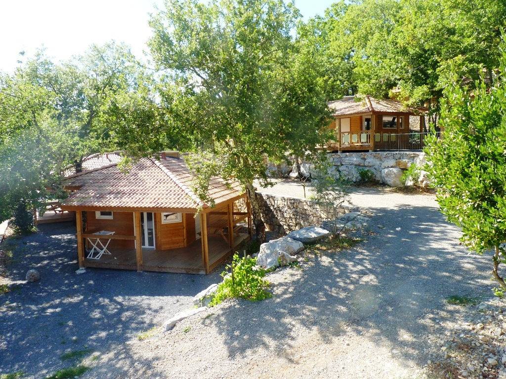 Chalet Micocoulier - Rev'ô Thijol Vacances in Saint-Alban-Auriolles, Ardèche