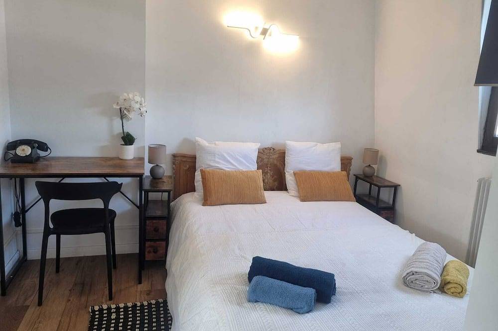 St Germain Spa & Cosy in Saint-Germain-Village, Région de Bernay