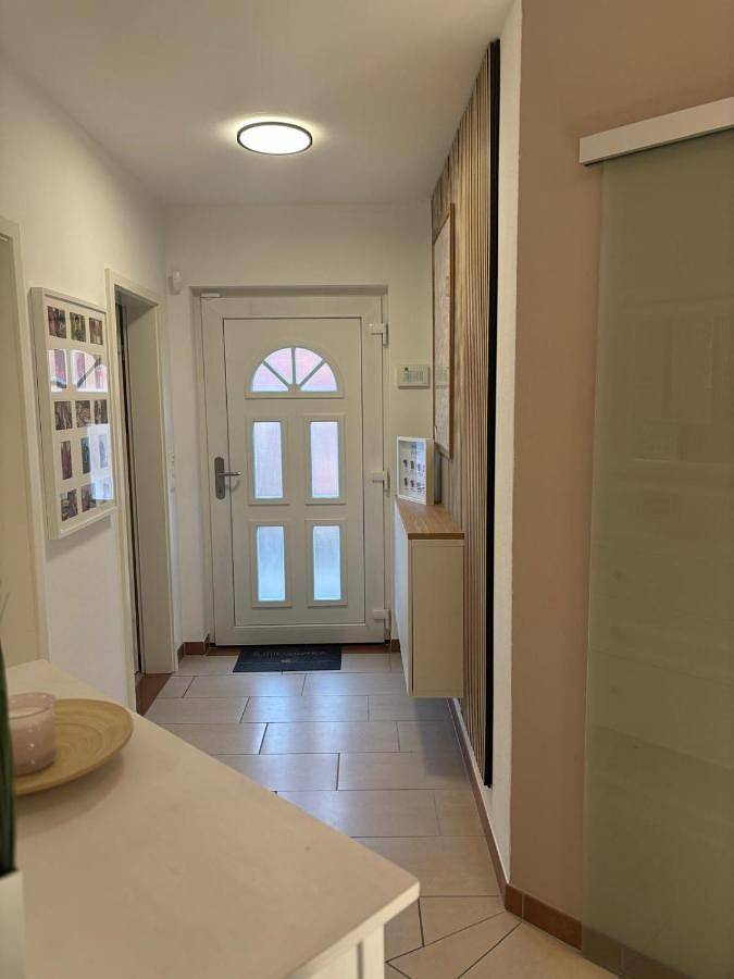 Ferienhaus für 9 Personen, mit Ausblick und Pool sowie Garten in der Lübeck - 2