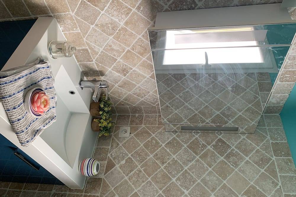 Apartamento entero, Superb apartment: peace and quiet in Marseille in Allauch, Marsella region