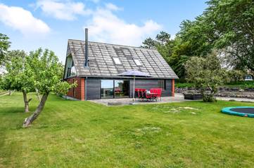 Ferienhaus mit Meerblick für 10 Personen, mit Garten und Terrasse in Südjütland