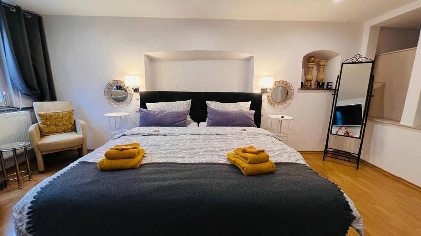 Ferienwohnung für 5 Personen, mit Balkon und Terrasse in Ochsenfurt