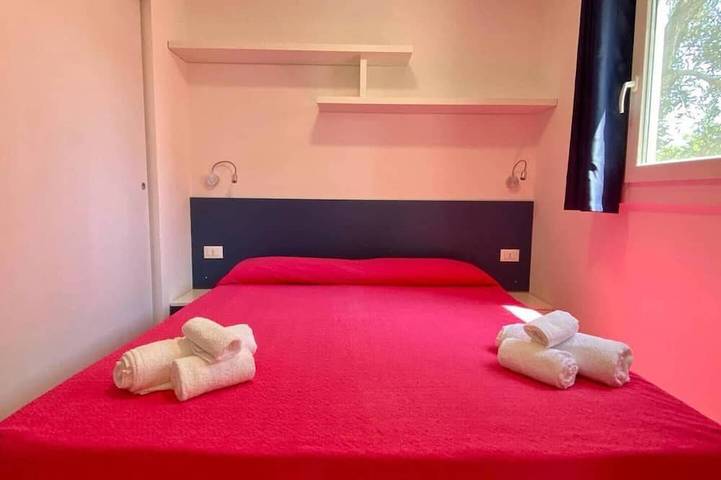Appartement entier, Minicasa clôturée au milieu d'un oliveraie centenaire in Mattinata, Gargano