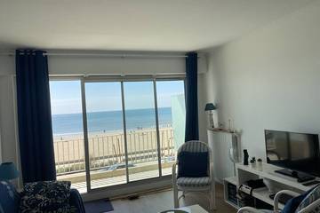 Gîte pour 5 personnes, avec terrasse dans Casino De Pornichet