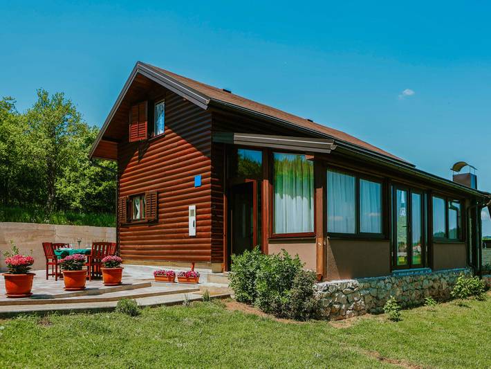 Holiday home for 4 people, with garden and view as well as terrace - 1