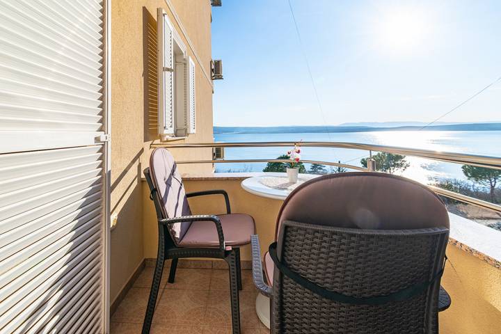 Vakantiewoning voor 3 personen, met zwembad en balkon/terras in Kvarner