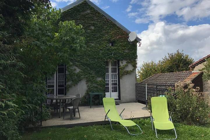 Gîte pour 4 personnes, avec jardin - 1