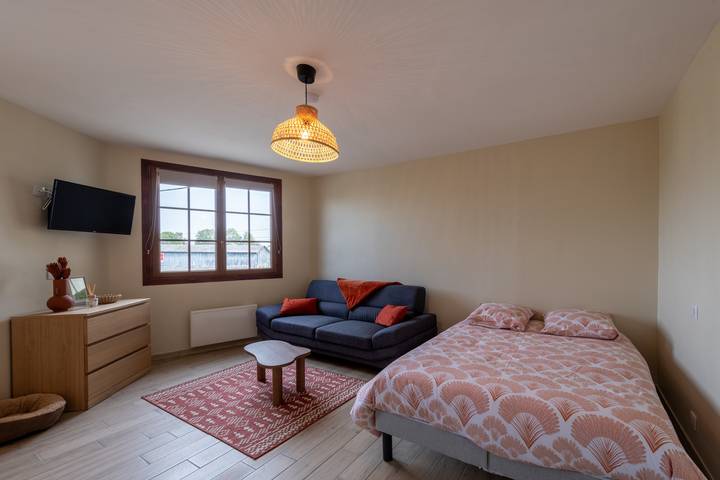 Gîte pour 2 personnes, avec terrasse, animaux acceptés à Saint-Quentin-la-Motte-Croix-au-Bailly