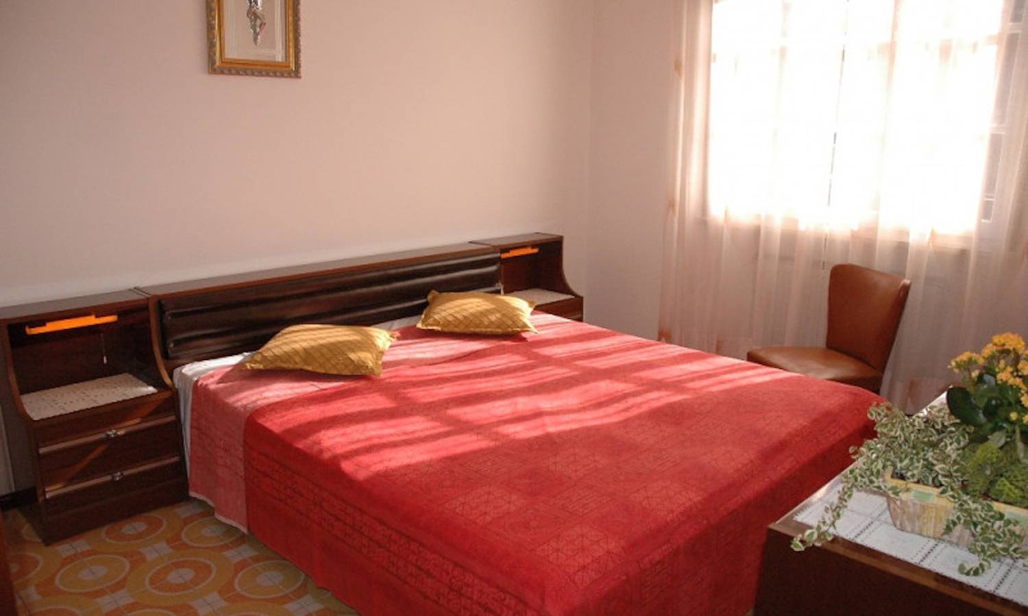Acogedora villa con jardín vallado in Ribera de Lignano, Lignano Sabbiadoro