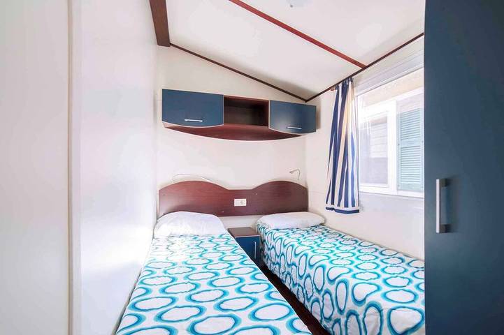 Camping für 6 Personen in Manerba del Garda - 3