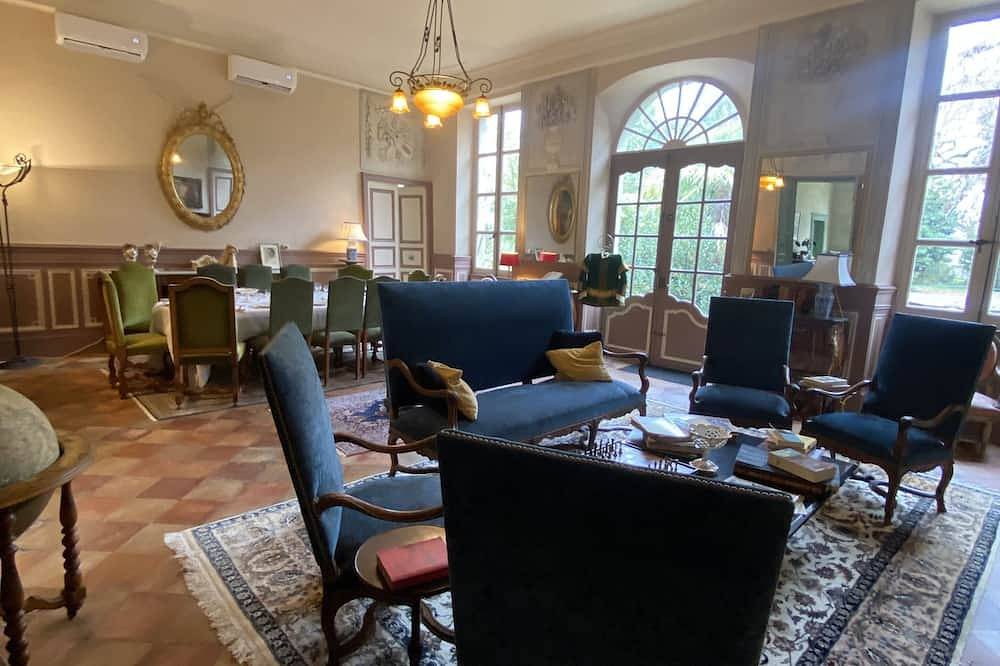 Maison de charme du 18éme entierement rénovée in Pexiora, Région de Carcassonne