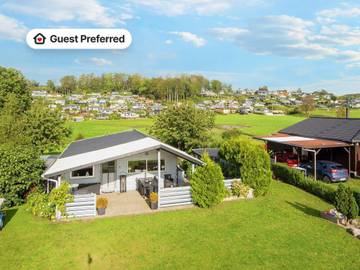 Ferienhaus für 6 Personen, mit Balkon und Garten, kinderfreundlich in Skarrev