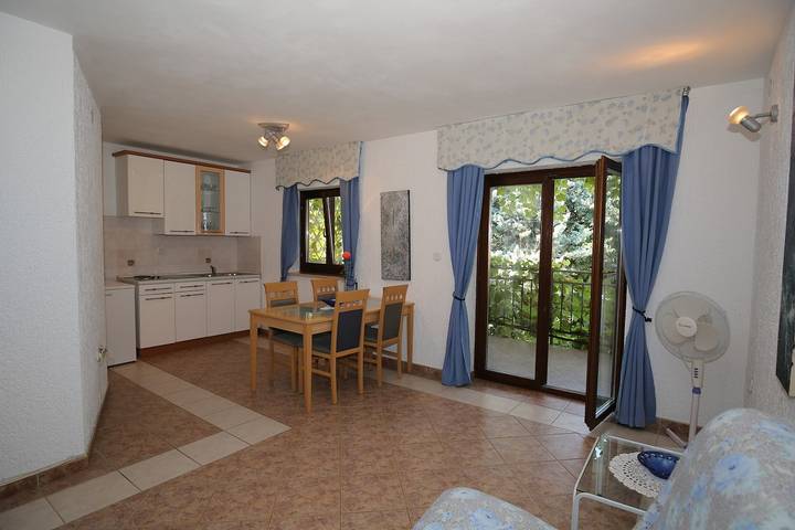 Ferienwohnung für 4 Personen, mit Balkon/Terrasse in Funtana - 3