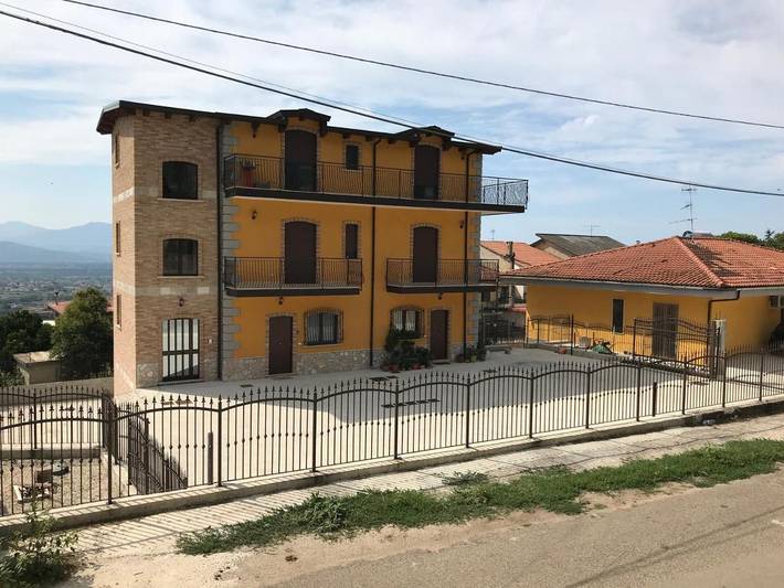 Appartamento per 4 persone, con Panorama a Campagna