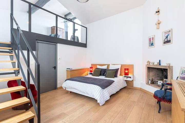 Location de vacances pour 14 personnes, avec jardin et sauna à Saint-Didier-au-Mont-d'Or - 3