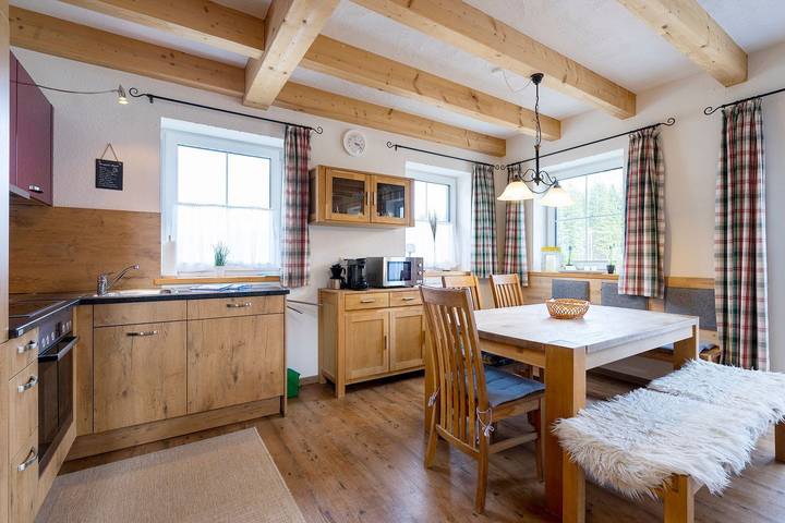 Ferienhaus für 7 Personen, mit Ausblick und Garten im Oberallgäu - 2