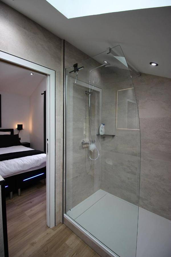 Deluxe Double Room with Castle View in Corcelles-en-Beaujolais, Région de Villefranche-sur-Saône