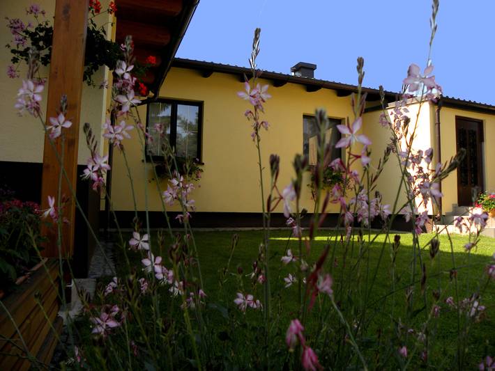 Ferienhaus für 3 Personen, mit Garten und Pool in Wiener Alpen - 2