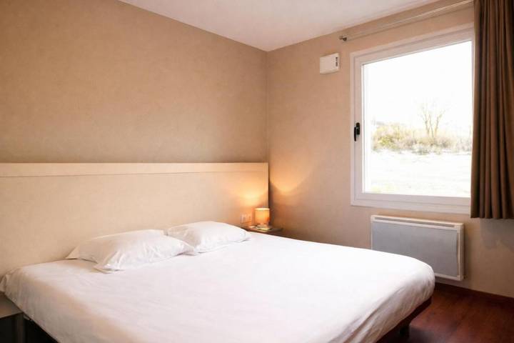 Location de vacances pour 2 personnes, avec terrasse à Picherande - 2