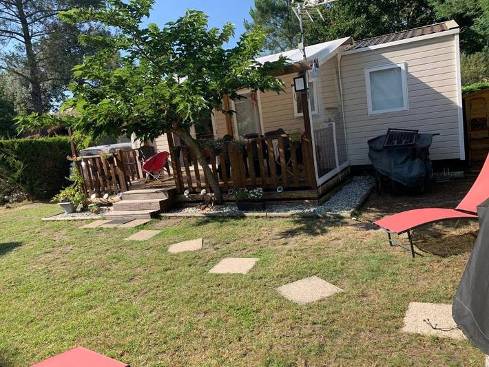 Camping para 6 personas, con vistas y piscina además de sauna y jardín en Lit-et-Mixe