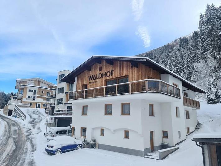 BnB für 5 Personen, mit Balkon und Ausblick in Ischgl