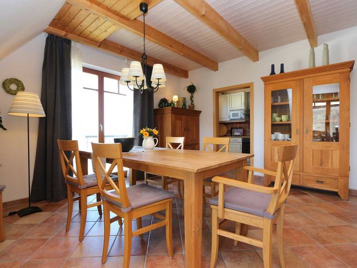 Ferienwohnung für 4 Personen, mit Ausblick und Garten sowie Balkon und Seeblick, kinderfreundlich in Loddin - 4
