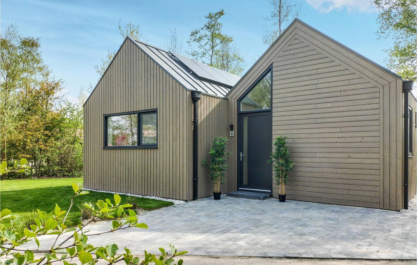 Ferienhaus für 4 Personen mit Garten in Oosterwolde, Friesland