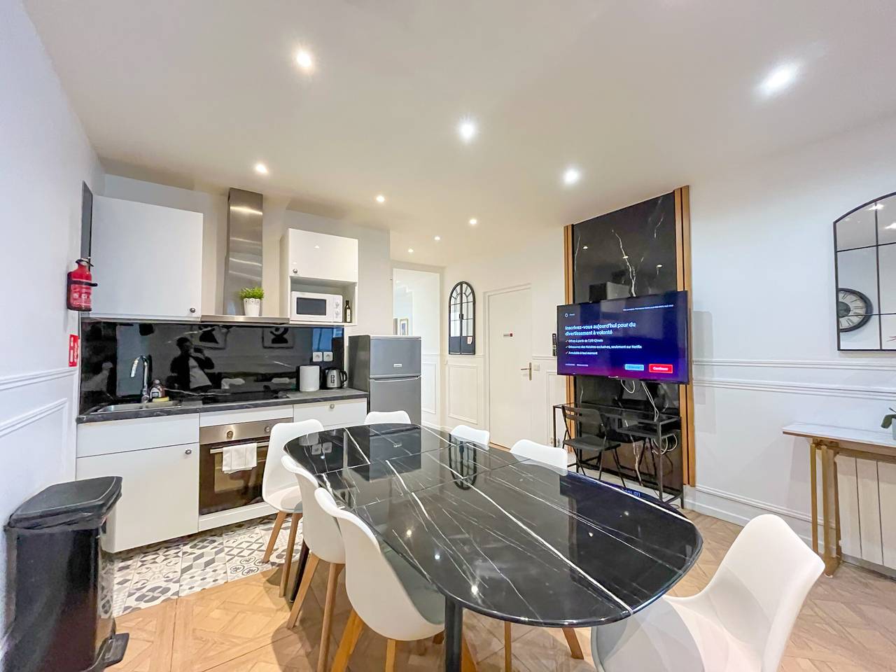 Entire apartment, Urban Flat 81 - Paris Luxe Sebastopol in Paris, Ile de France