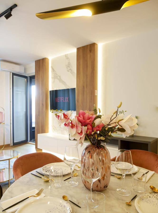 Gîte pour 5 personnes, avec Balcon et Terrasse à Novi Sad