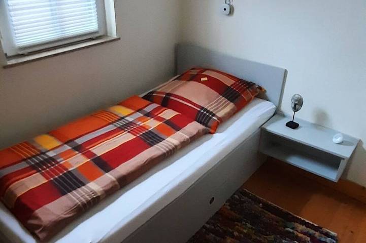 Ferienhaus für 4 Personen, mit Terrasse und Garten in Weißenthurm - 4