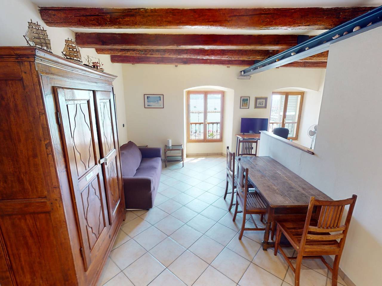 Ganze Wohnung, 2-Zimmer-Loft mit Meerblick in Altstadt, Strände in der Nähe in Menton, Nizza und Umgebung