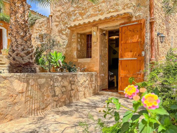 Finca für 6 Personen, mit Pool und Garten in s'Horta - 2