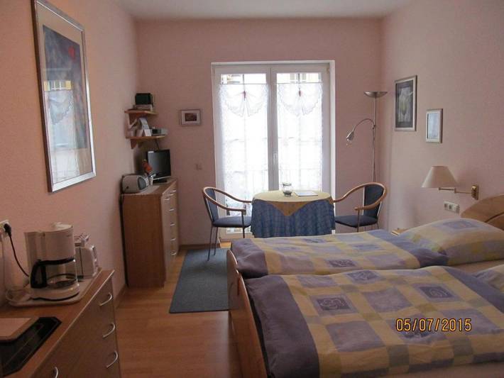 Ferienwohnung für 2 Personen, mit Terrasse in Ürzig