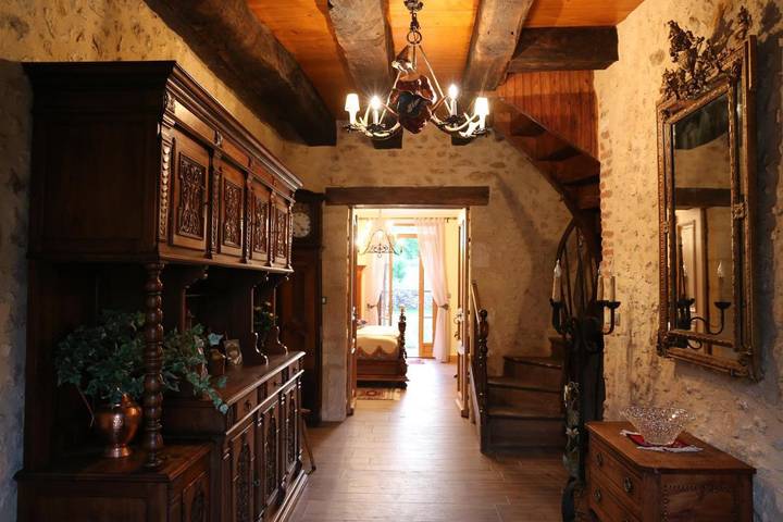 Location de vacances pour 6 personnes, avec jardin et vue à Cendrieux - 4