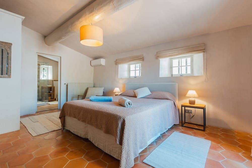 Bastide la Belle Étoile in Apt, Regionaler Naturpark Luberon