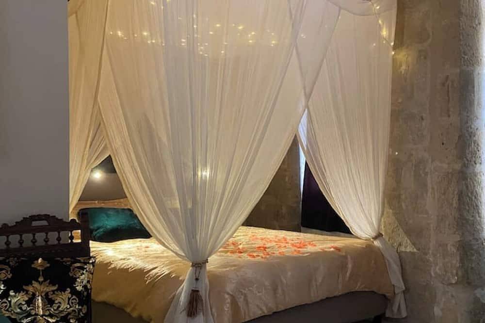 Entire apartment, Le Val d'Amour in Valréas, Enclave de Valreas