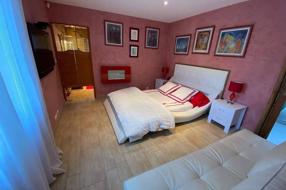 Maison Provençale 30 mm mer Méditerranée ; 1 h Canyon du Verdon lac Ste Croix in Trans-en-Provence, Draguignan region